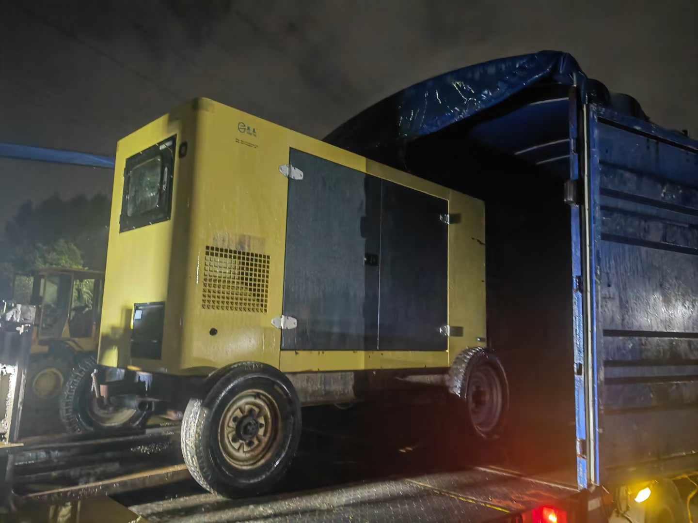 米林如何根据负载特性选择合适的柴油发电机？