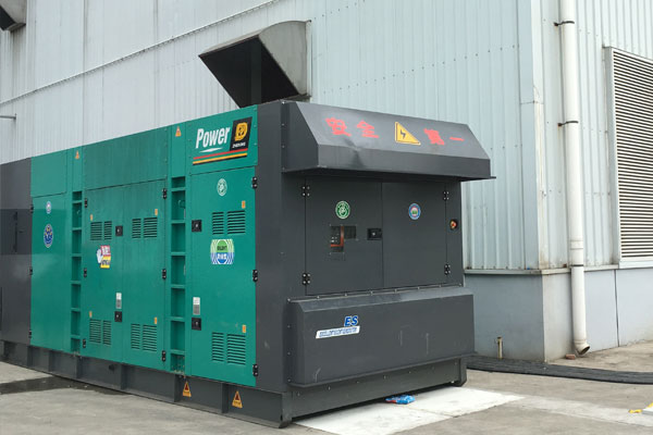 米林燃油滤清器的更换流程是怎样的？