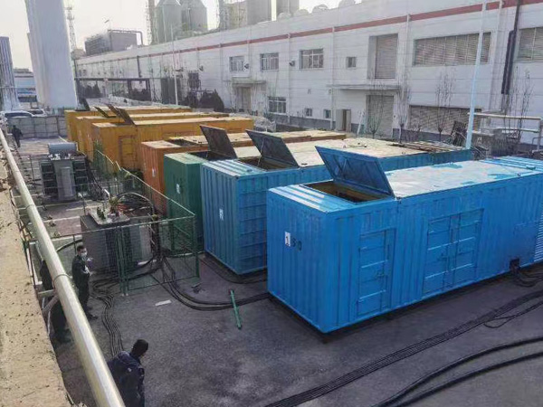 米林380V和690V电压的电缆线相同吗？