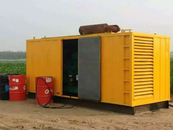 米林安装新的水冷式机油散热器密封件有哪些注意事项？